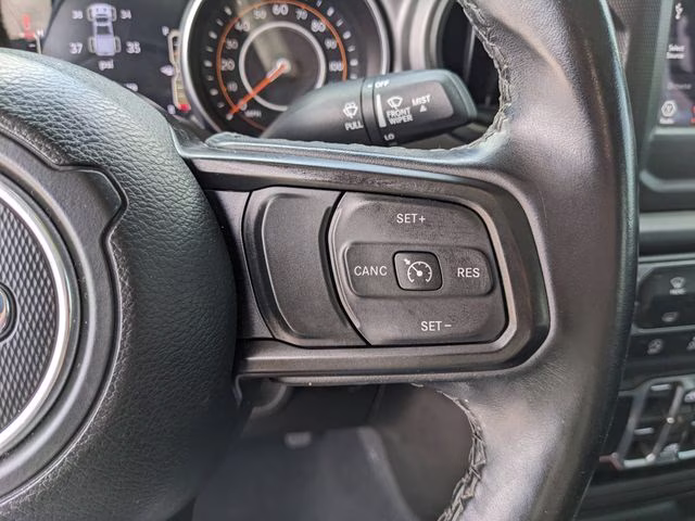2021 Hydro Blue Pearlcoat Jeep Gladiator Sport 4X4 Truck