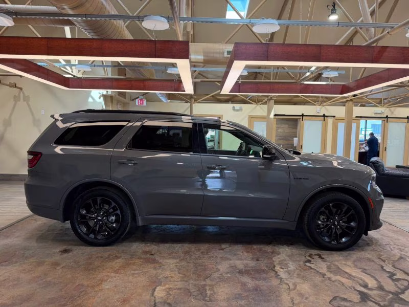 2025 Dodge Durango R/T Sport Utility 4D AWD