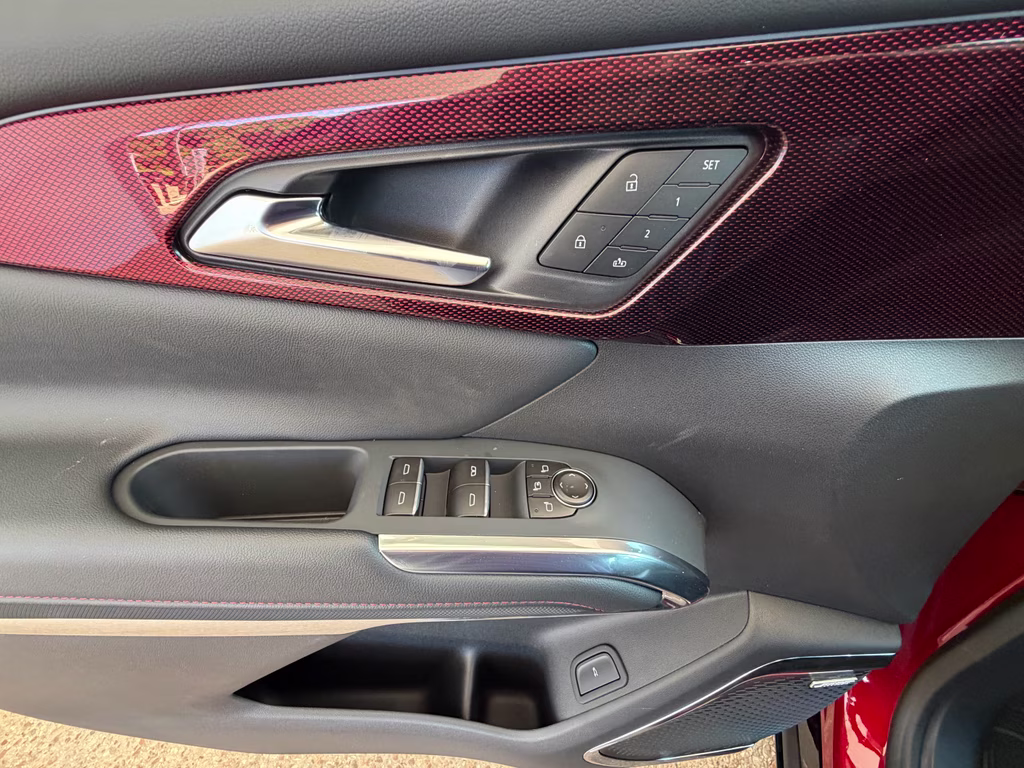 2026 Radiant Red Tintcoat Chevrolet Traverse FWD RS FWD SUV