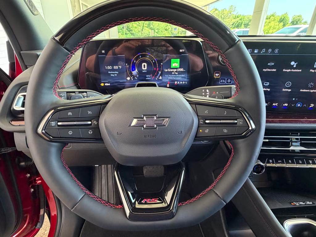 2026 Radiant Red Tintcoat Chevrolet Traverse FWD RS FWD SUV