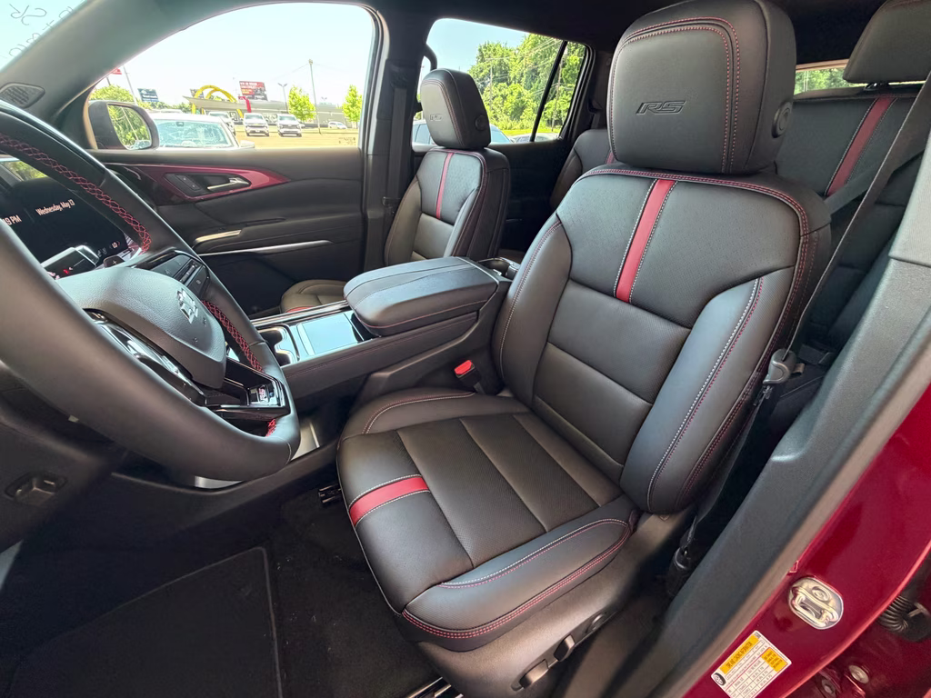 2026 Radiant Red Tintcoat Chevrolet Traverse FWD RS FWD SUV