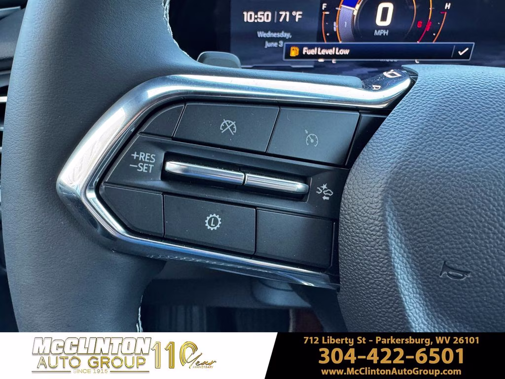 2026 Mosaic Black Metallic Chevrolet Traverse LT AWD SUV