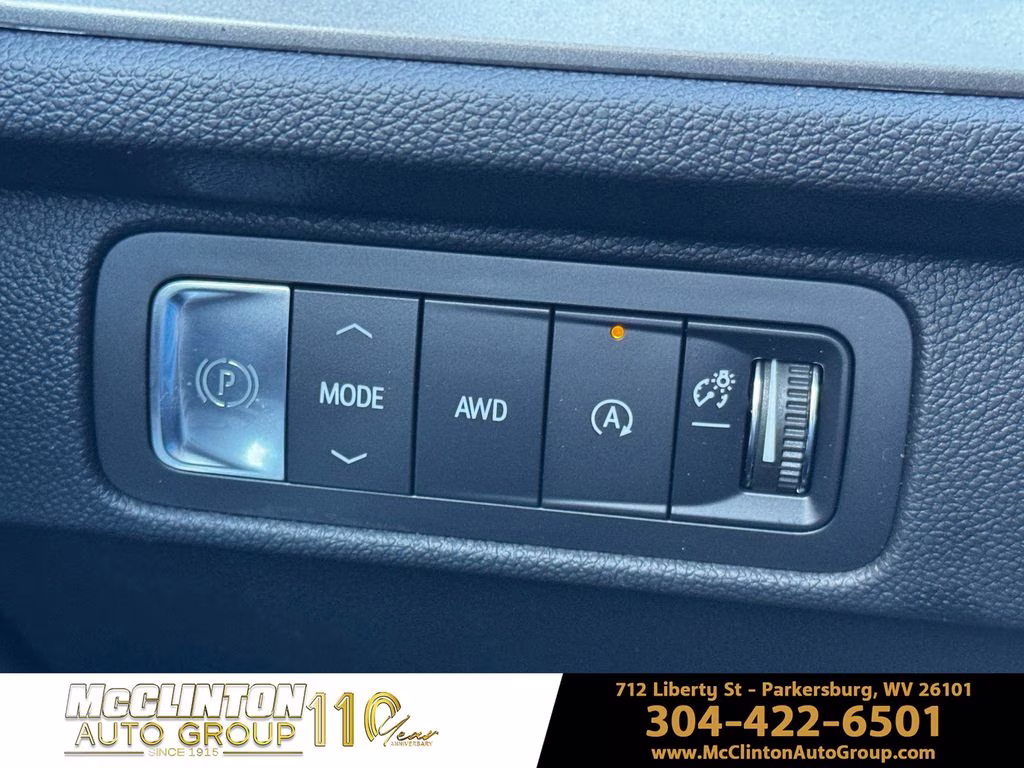 2026 Mosaic Black Metallic Chevrolet Traverse LT AWD SUV