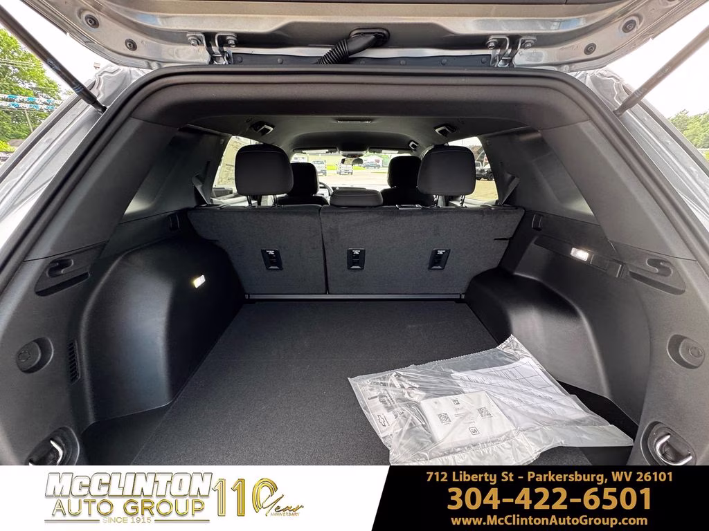 2026 Sterling Gray Metallic Chevrolet Equinox LT FWD SUV