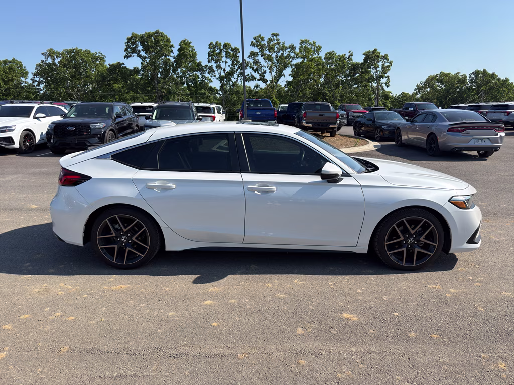 2022 Platinum White Pearl Honda Civic Sport Touring FWD Hatchback