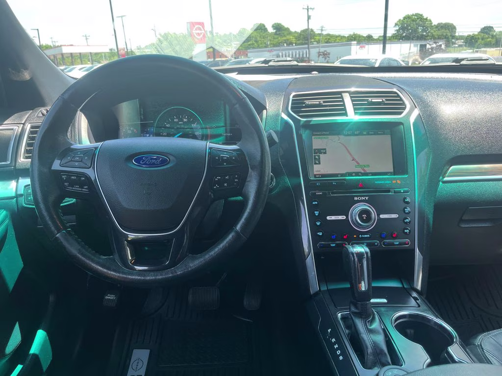 2016 Ingot Silver Ford Explorer Limited 4X4 SUV