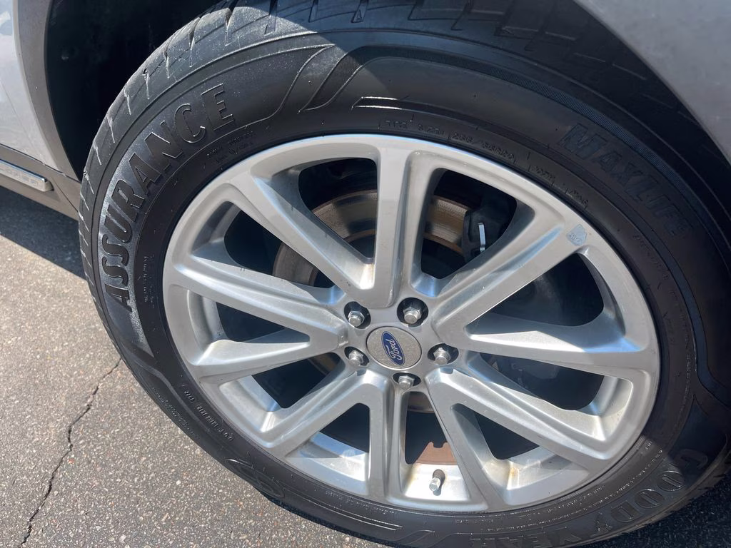 2016 Ingot Silver Ford Explorer Limited 4X4 SUV