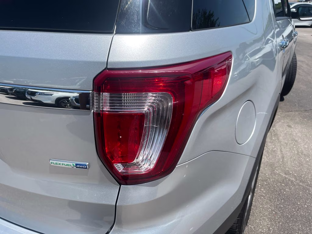 2016 Ingot Silver Ford Explorer Limited 4X4 SUV