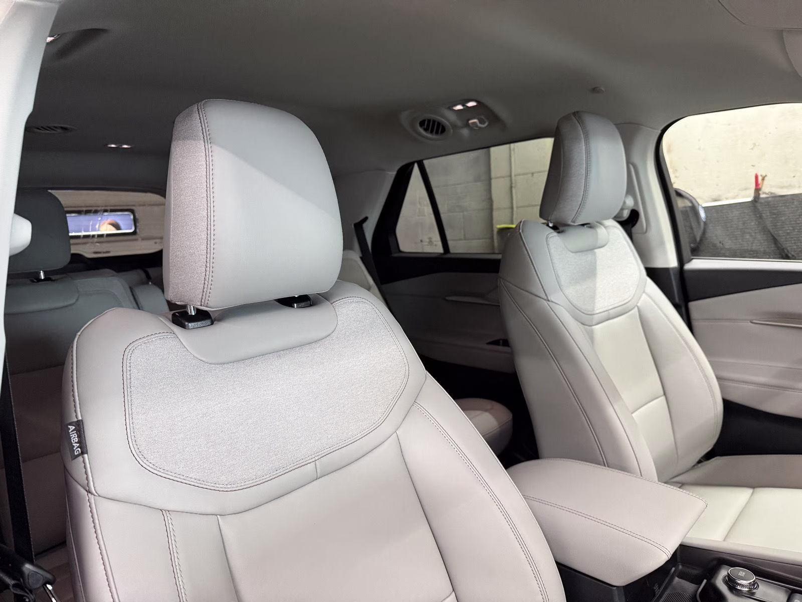 2026 CARBONIZED SPACE GRAY Ford Explorer Active w/200A Pkg 4X4 SUV