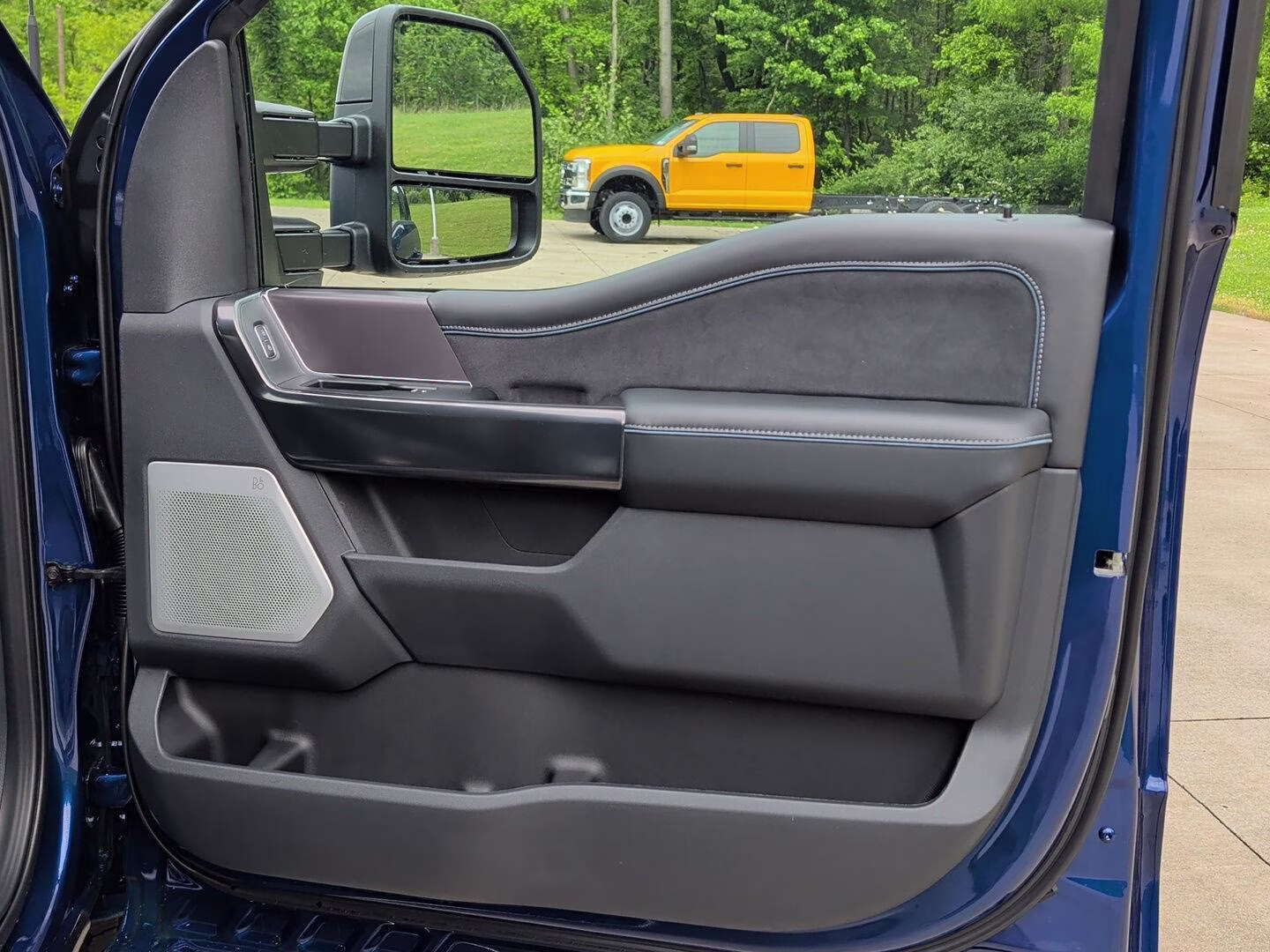 2026 Argon Blue Ford Super Duty F-350 SRW Platinum 4X4 Truck