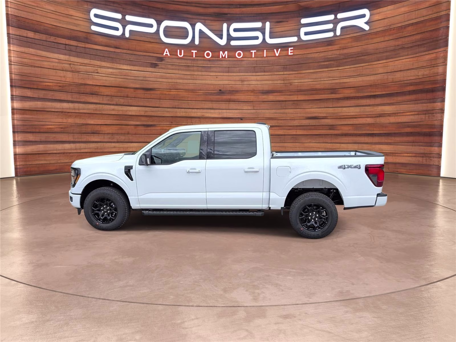2026 Oxford White Ford F-150 XLT 4X4 Truck