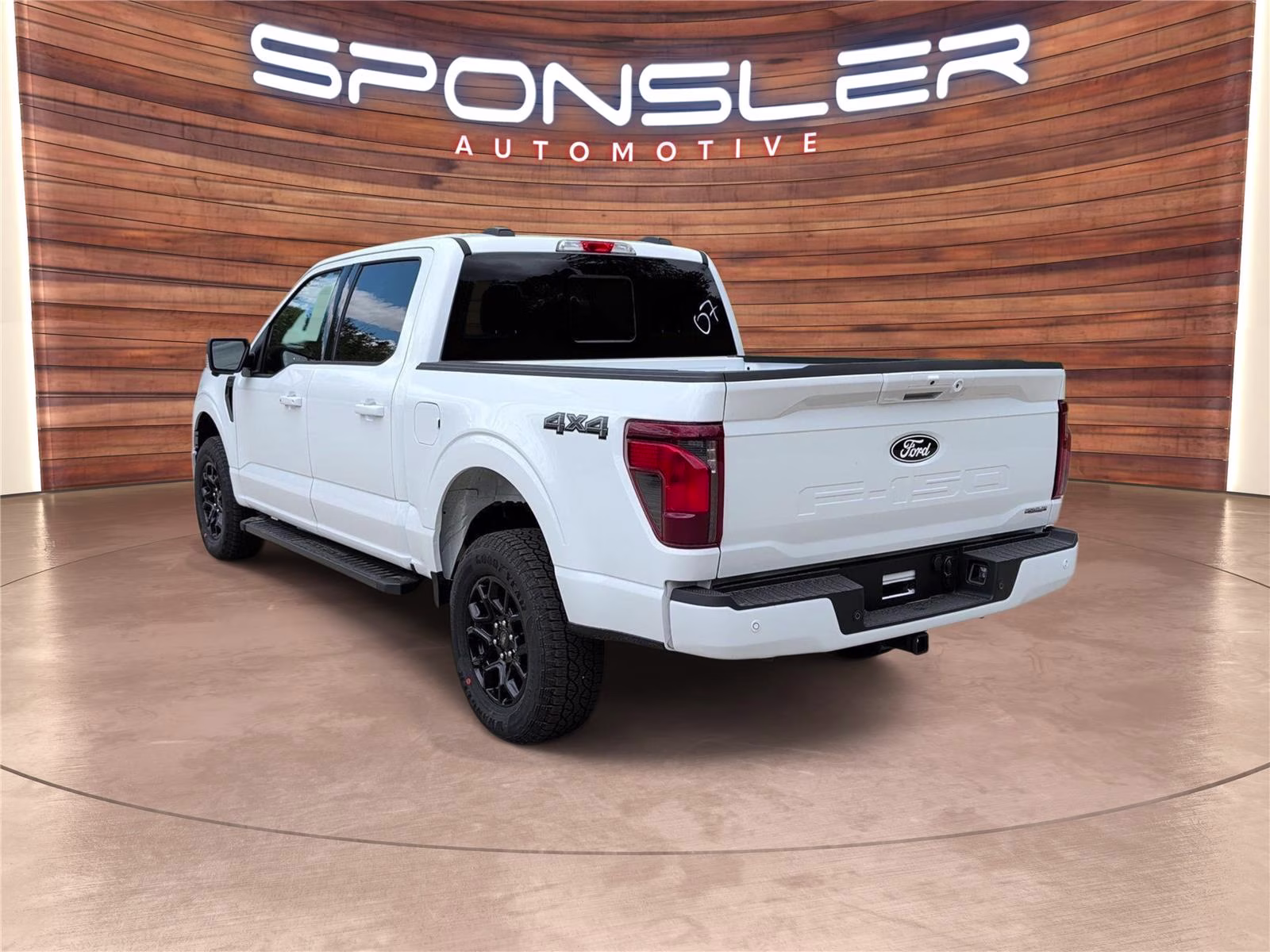 2026 Oxford White Ford F-150 XLT 4X4 Truck