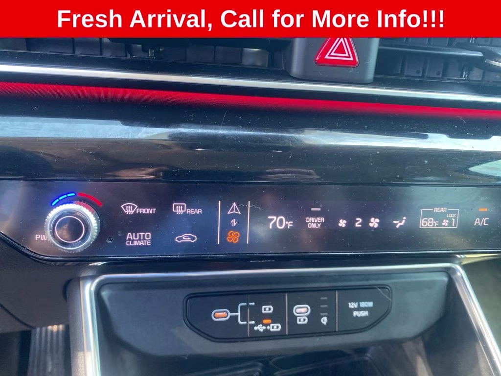 2025 Ivory Silver Kia Carnival Hybrid SX Prestige FWD Van