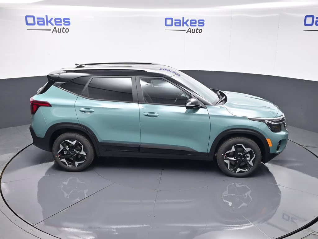 2026 Pluton Blue/Black Roof Kia Seltos S AWD SUV