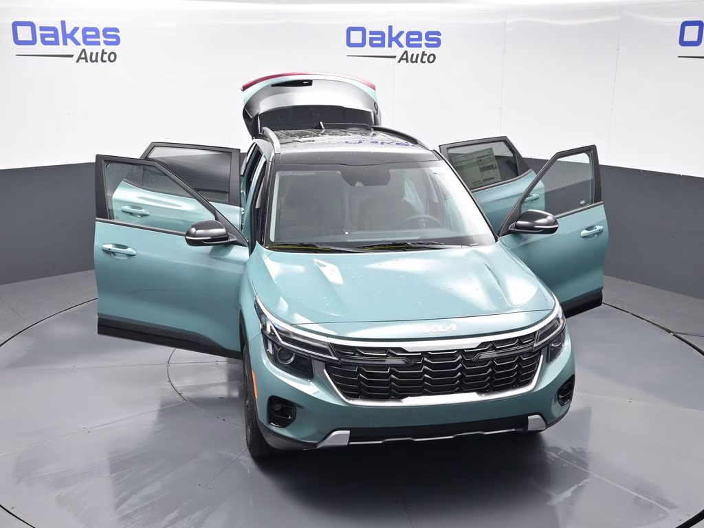 2026 Pluton Blue/Black Roof Kia Seltos S AWD SUV