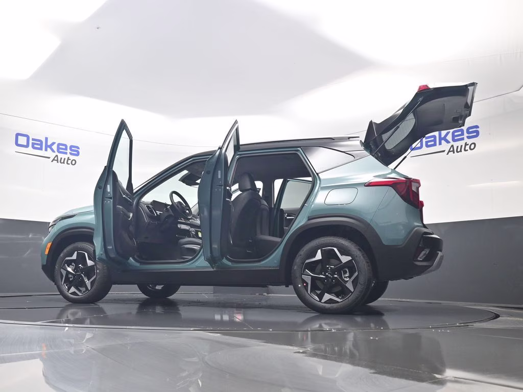 2026 Pluton Blue/Black Roof Kia Seltos S AWD SUV