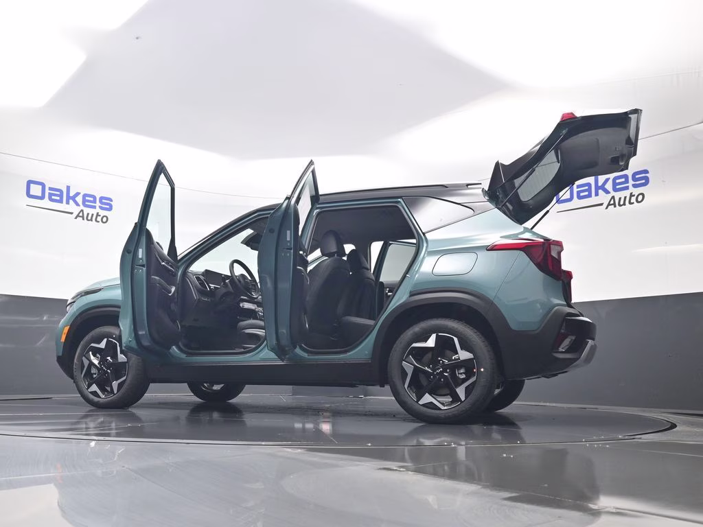 2026 Pluton Blue/Black Roof Kia Seltos S AWD SUV