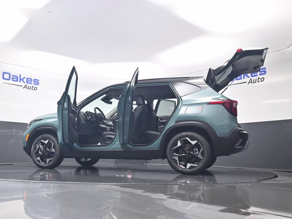 2026 Pluton Blue/Black Roof Kia Seltos S AWD SUV