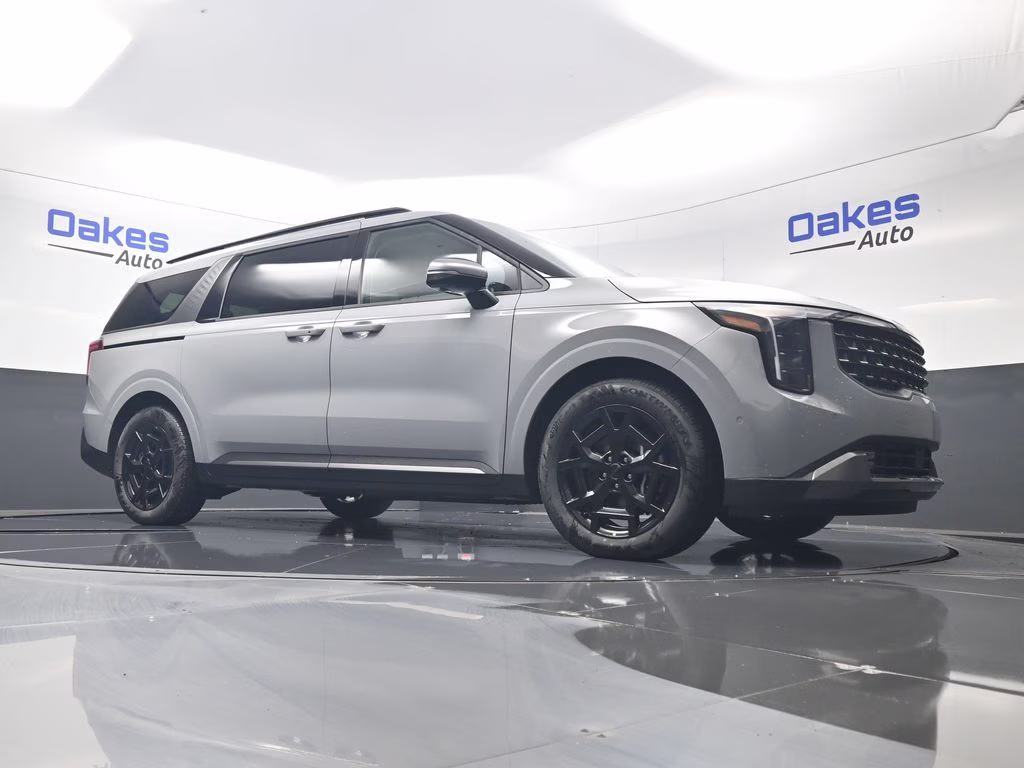 2026 Ceramic Silver Kia Carnival Hybrid SX Prestige FWD Van