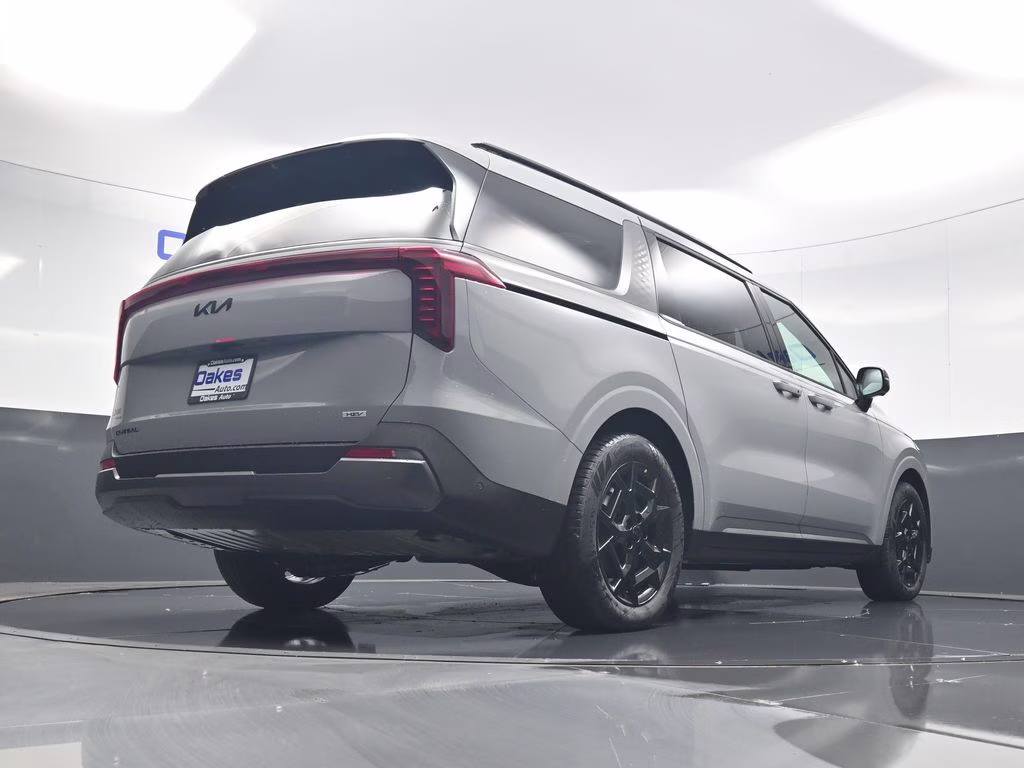 2026 Ceramic Silver Kia Carnival Hybrid SX Prestige FWD Van