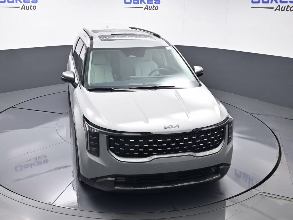 2026 Ceramic Silver Kia Carnival Hybrid SX Prestige FWD Van
