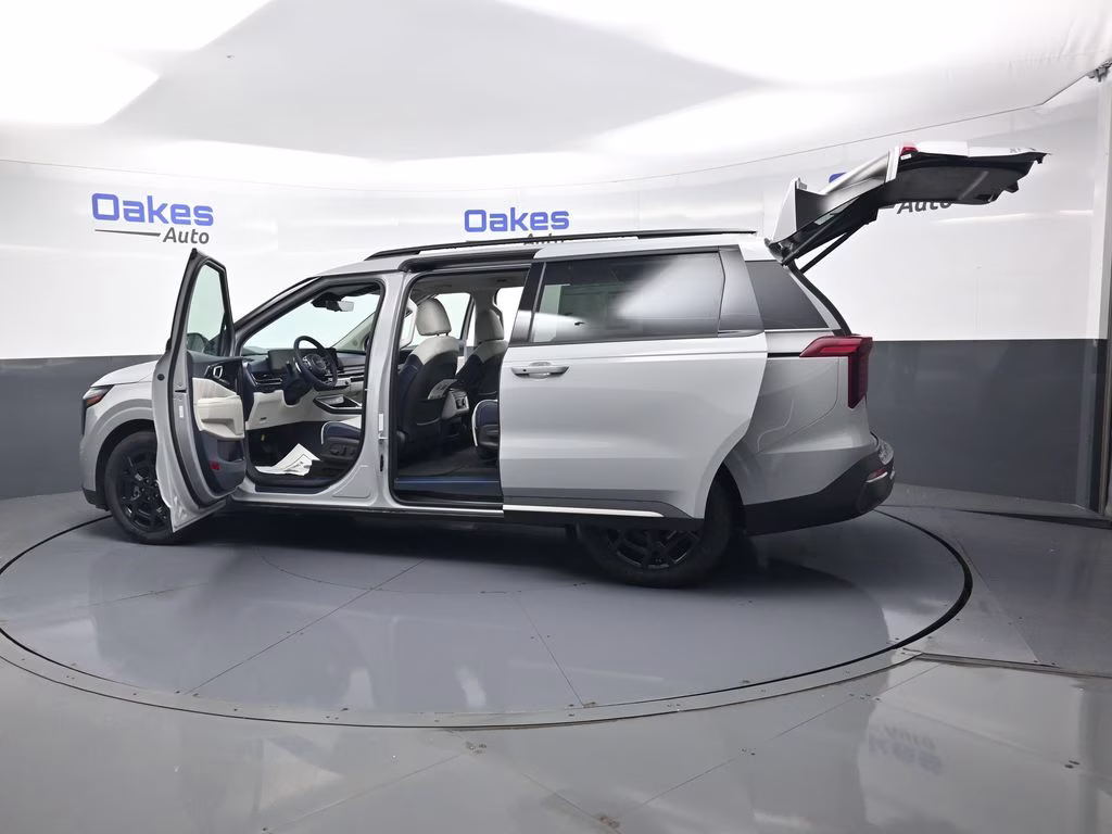 2026 Ceramic Silver Kia Carnival Hybrid SX Prestige FWD Van