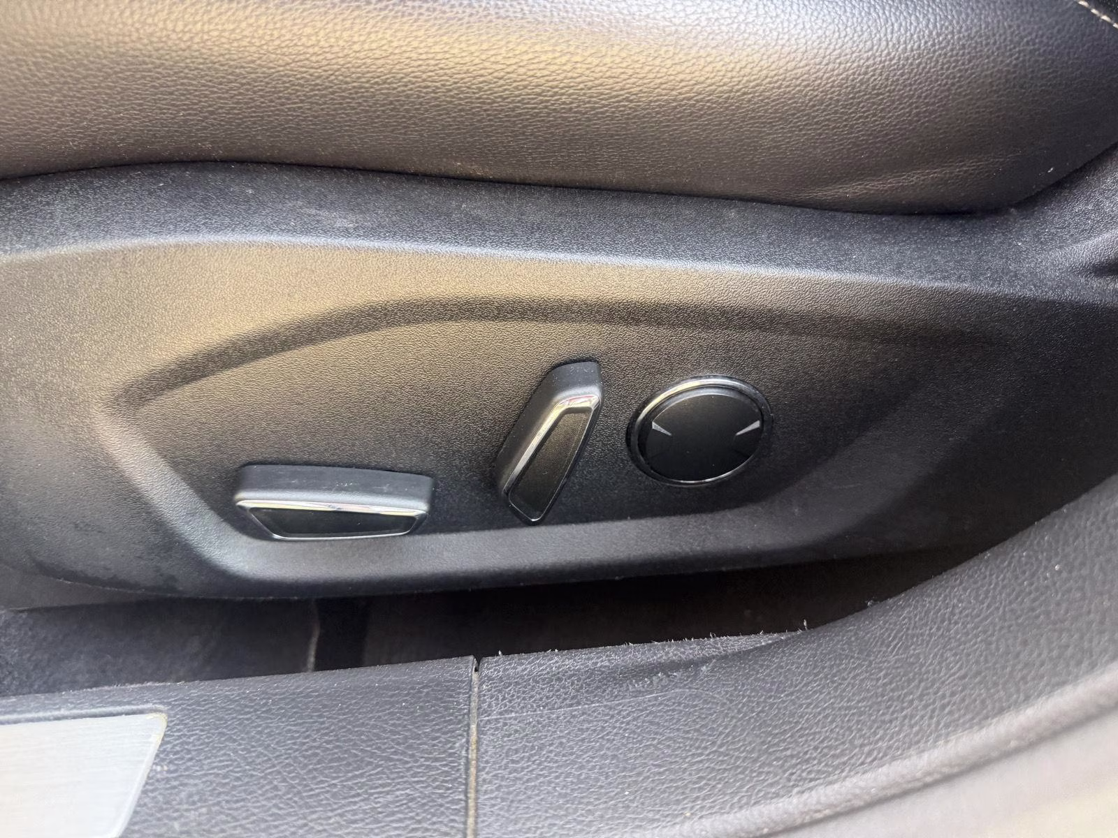 2017 Magnetic Ford Fusion Titanium AWD Sedan
