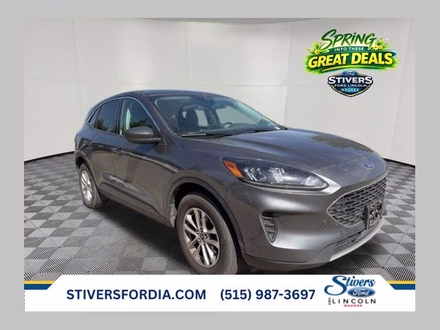 2022 Gray Metallic Ford Escape SE AWD SUV