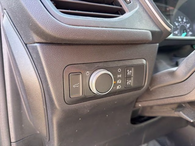 2022 Gray Metallic Ford Escape SE AWD SUV