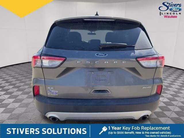 2022 Gray Metallic Ford Escape SE AWD SUV
