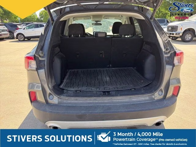 2022 Gray Metallic Ford Escape SE AWD SUV