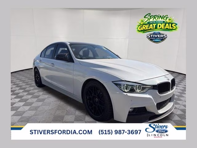 2018 Alpine White BMW 3 Series 320i xDrive AWD Sedan