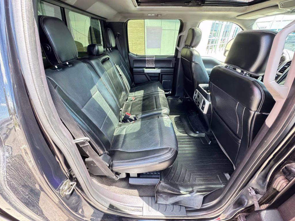 2018 Shadow Black Ford Super Duty F-250 SRW Lariat 4X4 Truck
