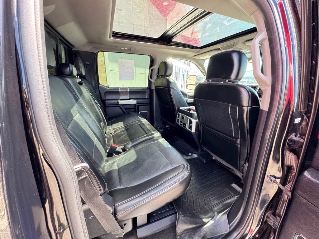 2018 Shadow Black Ford Super Duty F-250 SRW Lariat 4X4 Truck