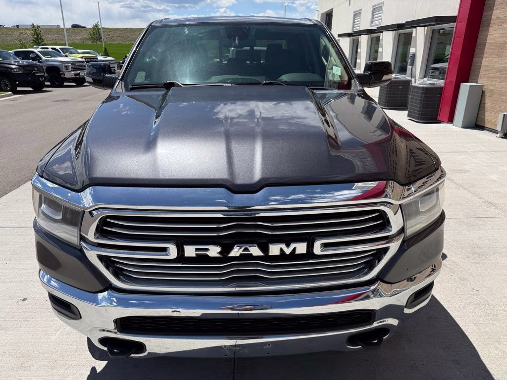 2019 Granite Crystal Metallic Clearcoat Ram 1500 Laramie 4X4 Truck