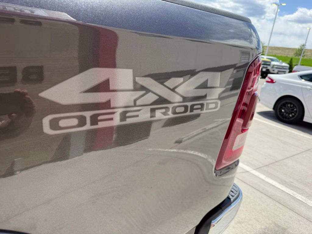 2019 Granite Crystal Metallic Clearcoat Ram 1500 Laramie 4X4 Truck