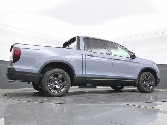 2026 Sonic Gray Pearl Honda Ridgeline TrailSport AWD Truck