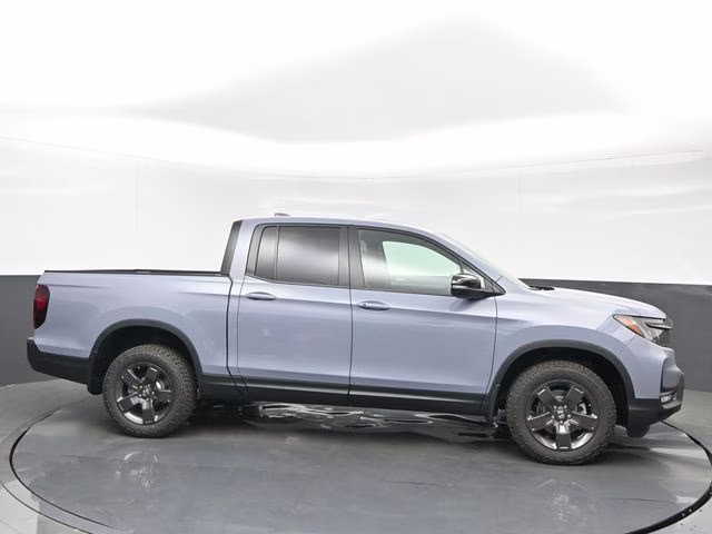 2026 Sonic Gray Pearl Honda Ridgeline TrailSport AWD Truck