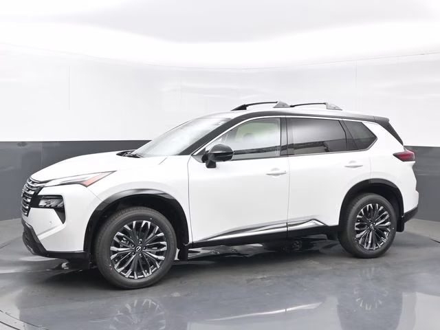 2026 Everest White Pearl/Super Black Nissan Rogue Platinum AWD SUV