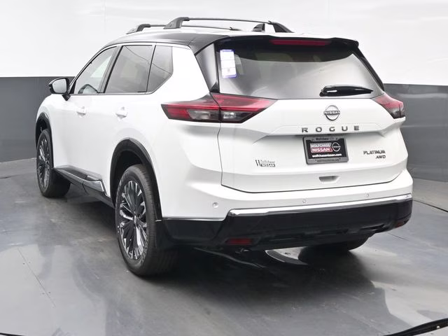 2026 Everest White Pearl/Super Black Nissan Rogue Platinum AWD SUV