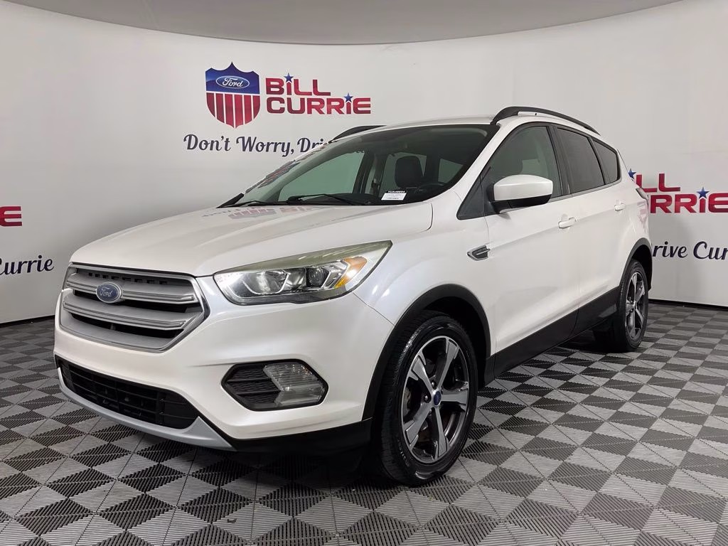 2018 White Platinum Clearcoat Metallic Ford Escape SEL FWD SUV