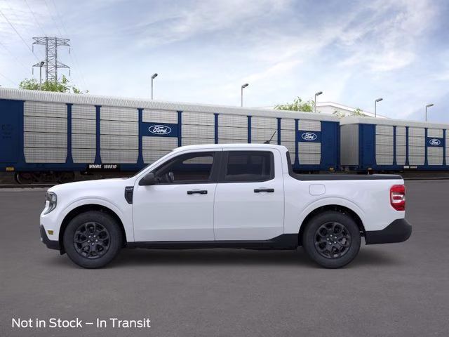 2026 Oxford White Ford Maverick XLT FWD Truck