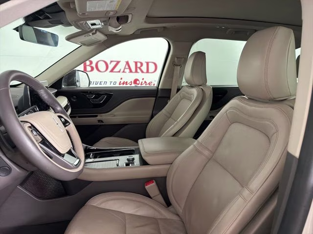 2024 Pearl Metallic Lincoln Aviator Reserve RWD SUV
