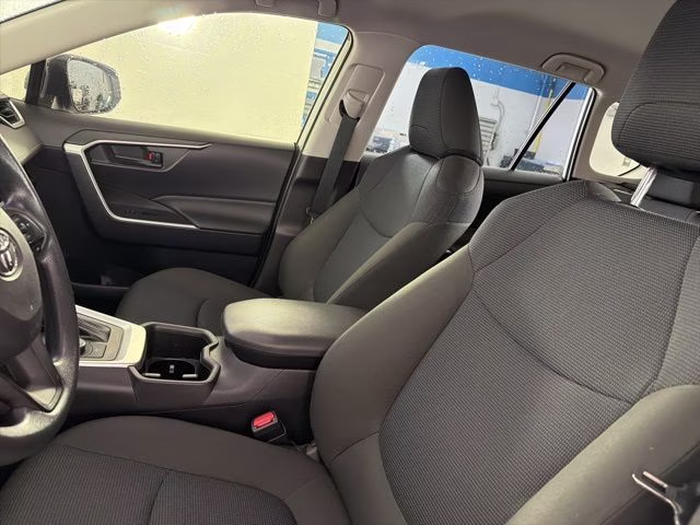 2024 Silver Sky Metallic Toyota RAV4 Hybrid LE AWD SUV