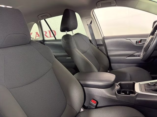 2024 Silver Sky Metallic Toyota RAV4 Hybrid LE AWD SUV