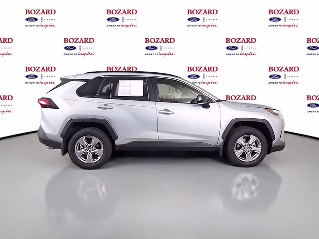 2024 Silver Sky Metallic Toyota RAV4 Hybrid LE AWD SUV