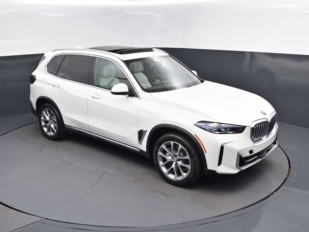 2026 Alpine White BMW X5 sDrive40i RWD SUV