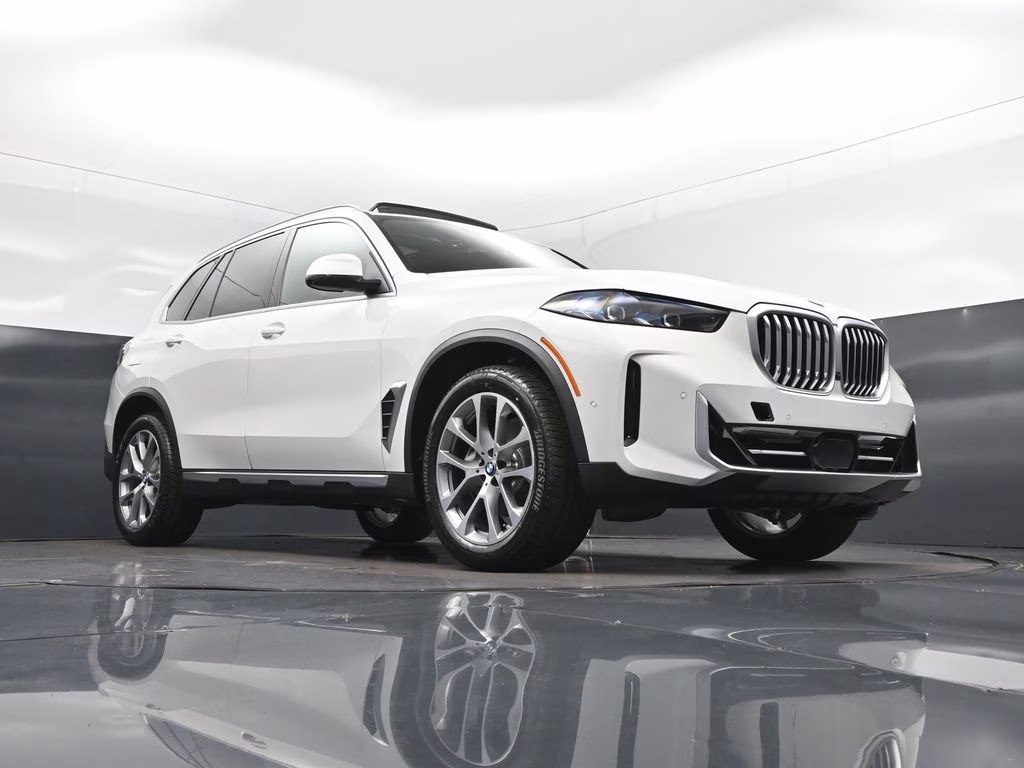 2026 Alpine White BMW X5 sDrive40i RWD SUV