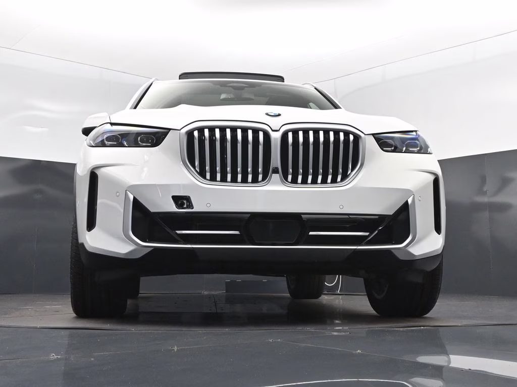 2026 Alpine White BMW X5 sDrive40i RWD SUV
