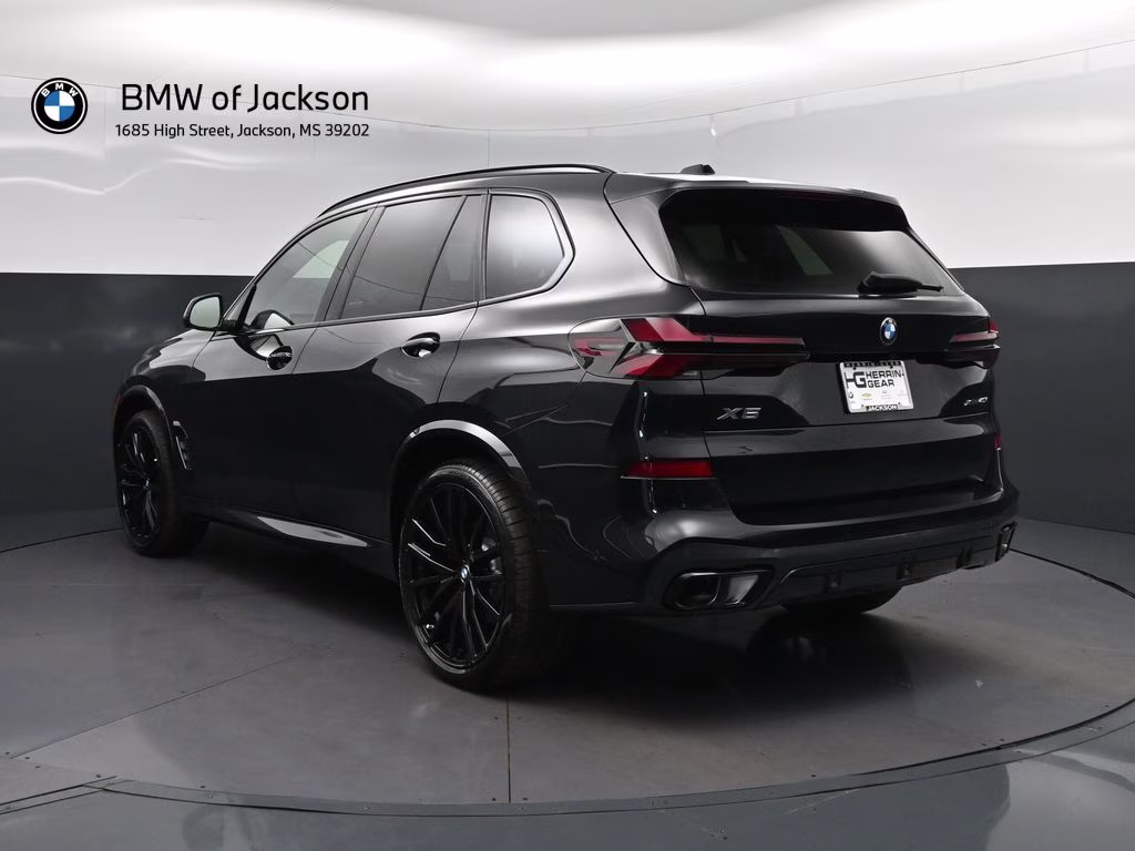 2026 Black Sapphire Metallic BMW X5 xDrive40i AWD SUV